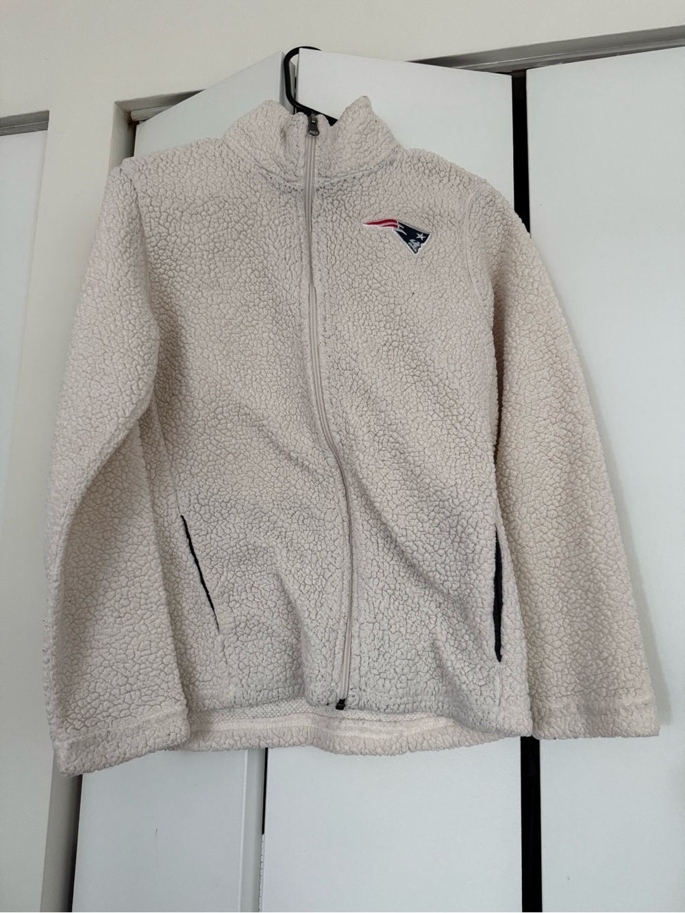 Women’s Cream Sherpa Full-Zip Jacket with Team Patch